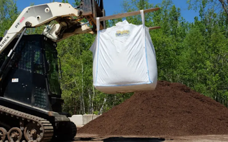 Pete's Landscape Supply — Mulch supplier