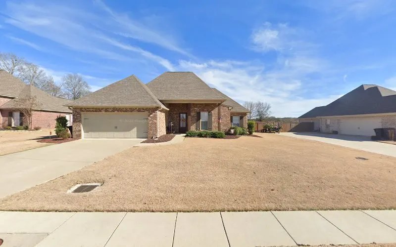 Oldham Lawn & Landscape LLC. — Lawn care service