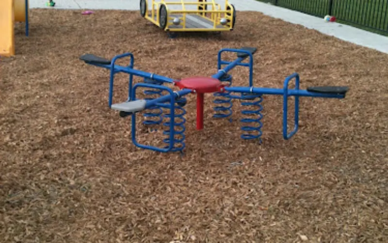 Naturomulch, LLC — Mulch supplier