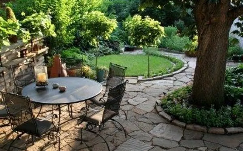 Pioneer Landscape Centers — Landscaping supply store