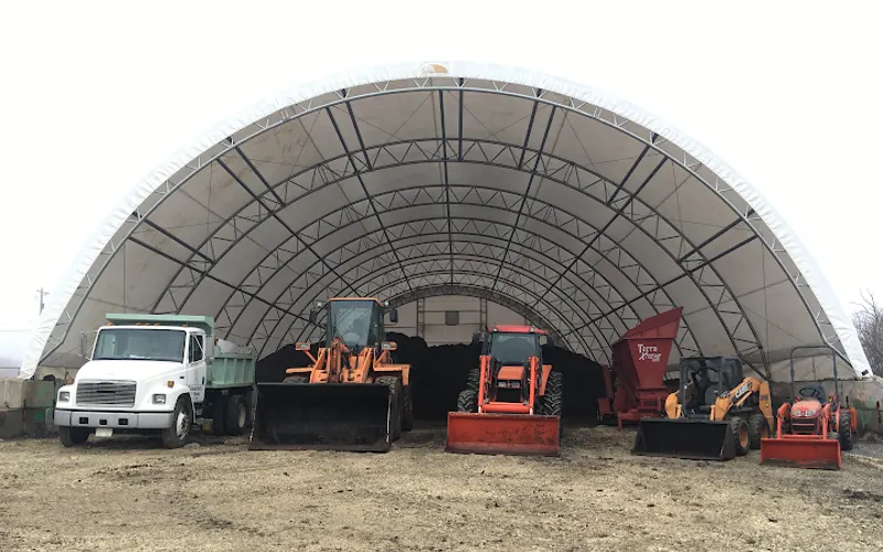 Wichita Dirt Company — Mulch supplier