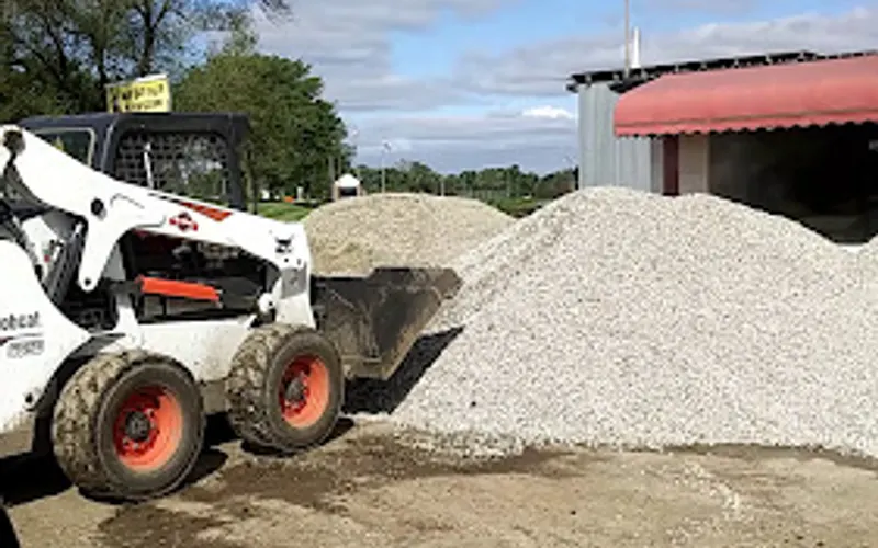 Phillips Mulch and Top Soil Sales — Mulch supplier
