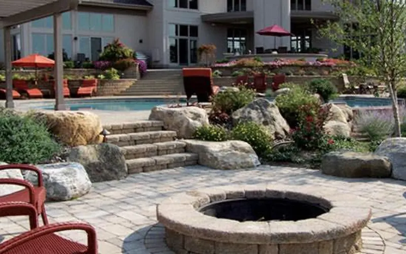 Iowa Landscape Supply — Landscaper