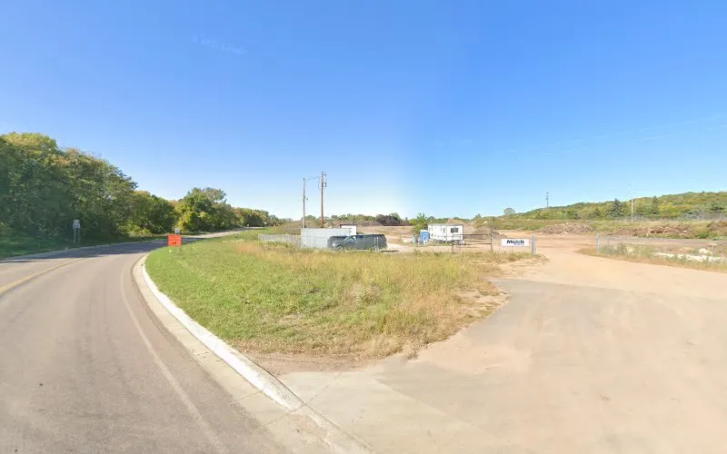 The mulch store(closed for the season) — Mulch supplier
