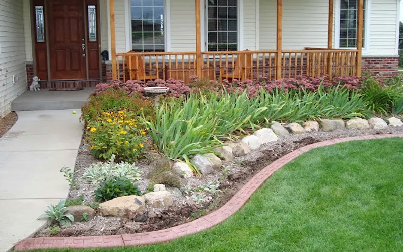 Earthscape Landscaping - Appleton, WI — Landscaper