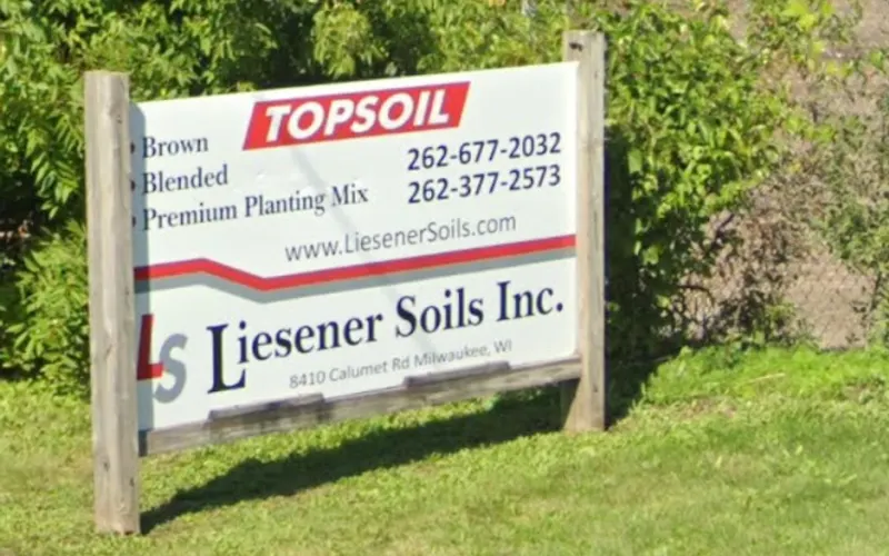 Liesener Soils Inc. — Topsoil supplier