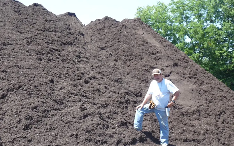 CLC Organics — Topsoil supplier