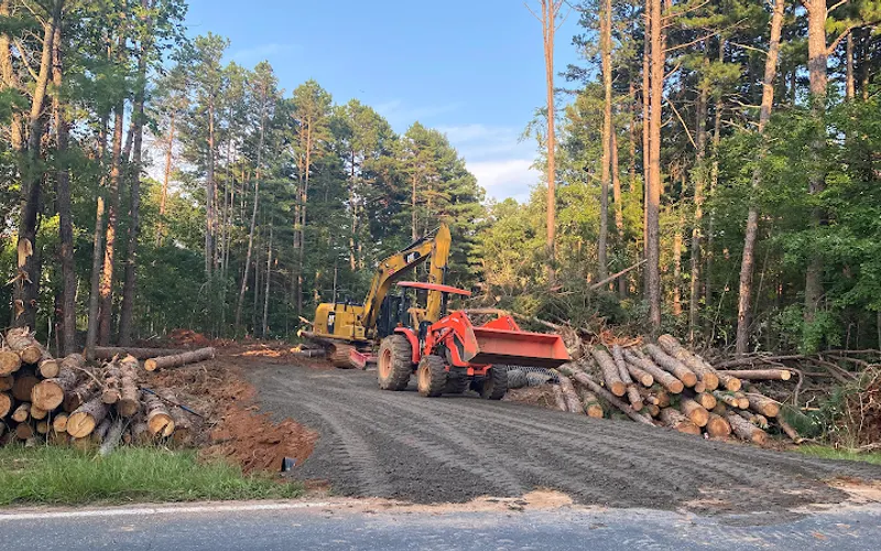 Rocking W Grading & Hauling LLC — Sand & gravel supplier