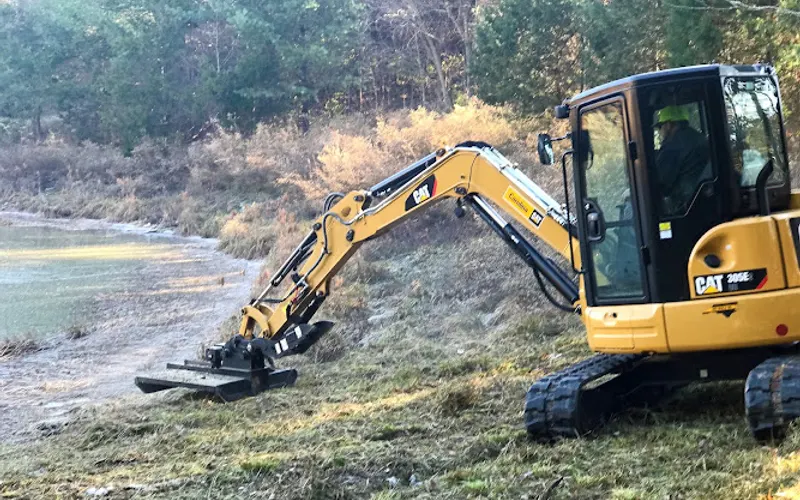 Carolina Mulching Co. — Excavating contractor