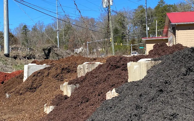 Shulers Mulch Yard — Mulch supplier