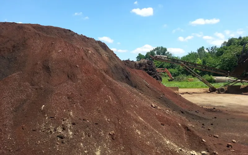 Hines Fine Soils — Mulch supplier