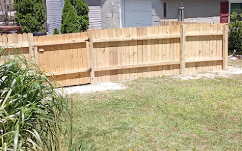 Castellanos Yard Services — Landscaper