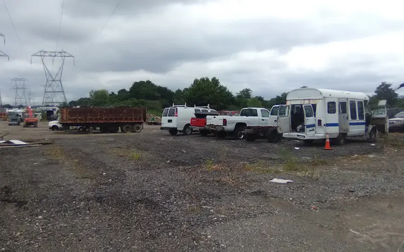 Ratoskey & Trainor Inc — Topsoil supplier