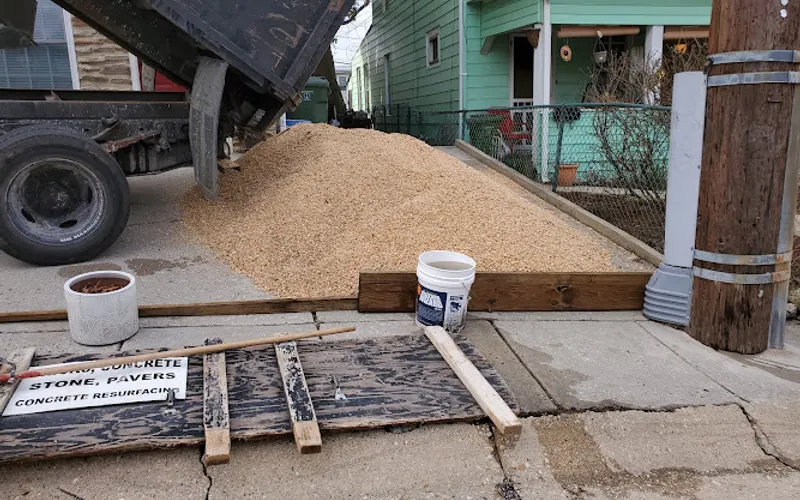 Bert and Mary Supply — Mulch supplier