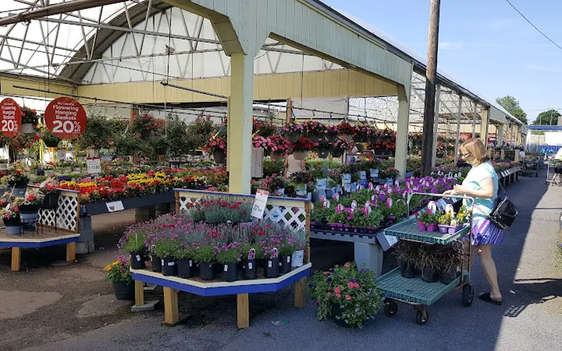 Stauffers of Kissel Hill Home & Garden Store — Garden center