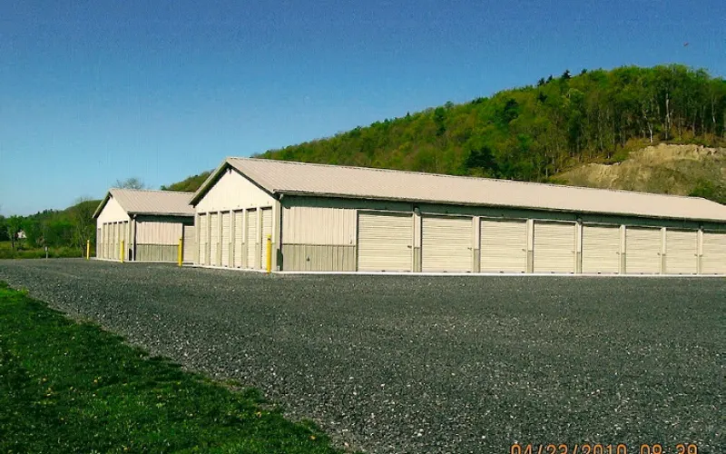 Tressler & Fedor Excavating — Mulch supplier
