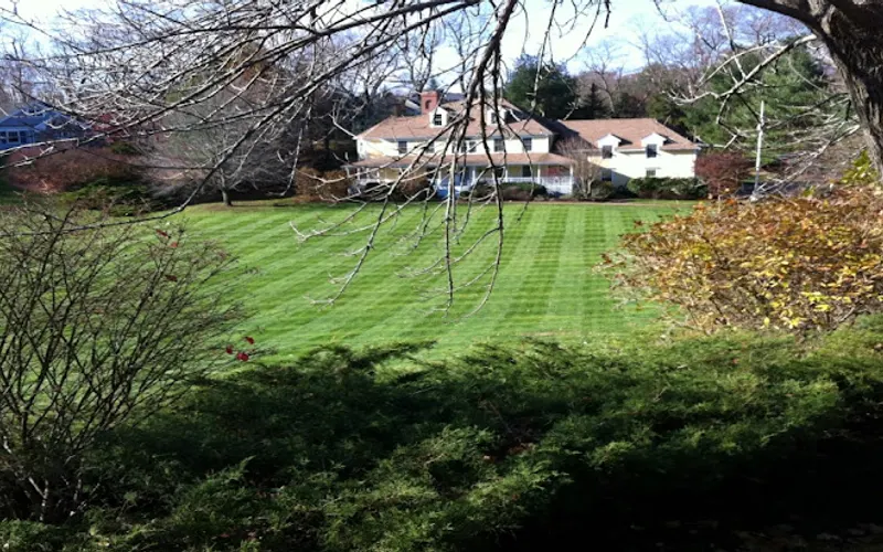 Earth Landscape - iGreenCare — Landscaper