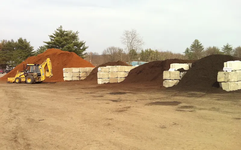 DH Loam Co — Topsoil supplier