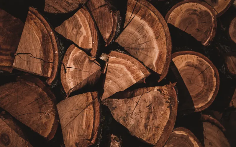 Deeke's Seasoned Firewood & Mulch — Firewood supplier