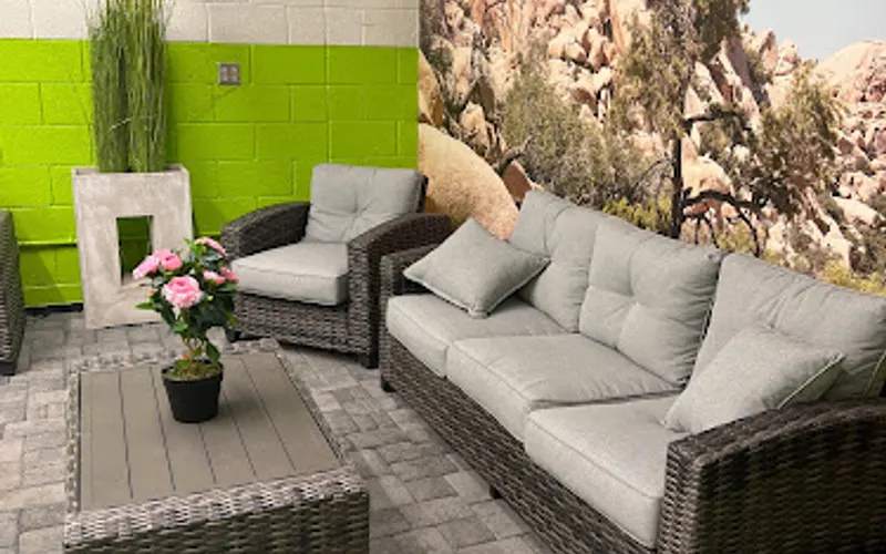 Verde Artificial Grass and Supplies LLC — Landscaping supply store