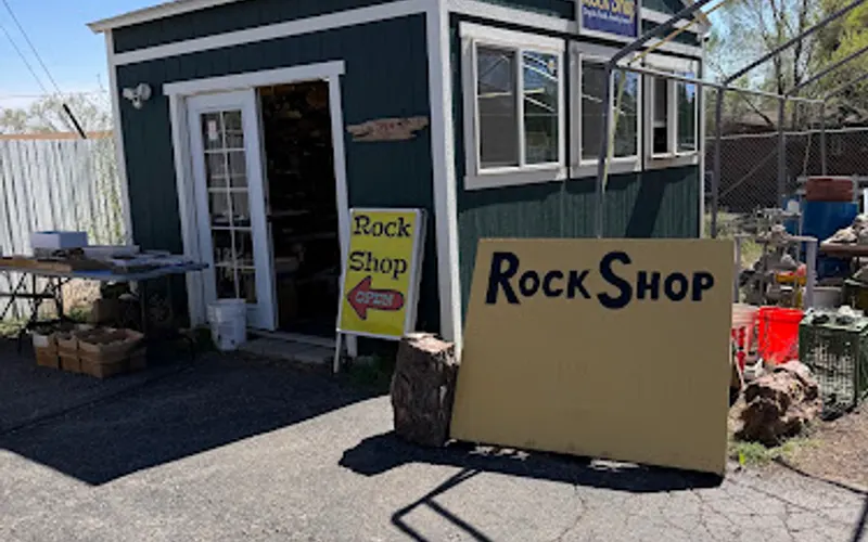 Flagstaff Rock Shop — Rock shop
