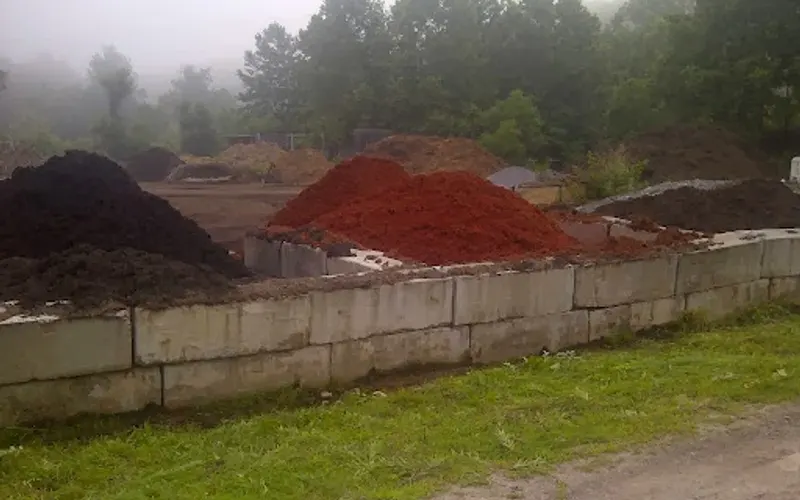 Parker Lumber — Mulch supplier