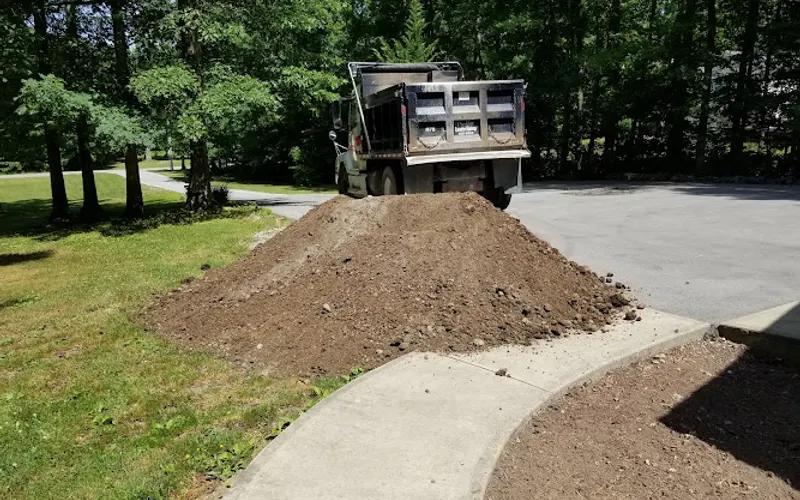 Scott Proffitt Trucking — Landscaping supply store