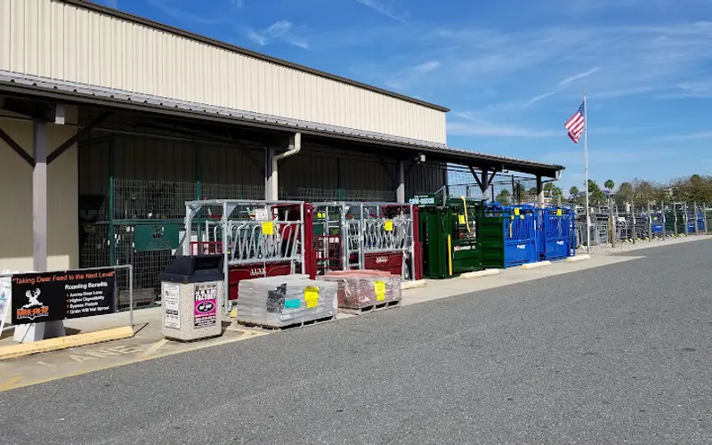 Sparr Building & Farm Supply — Hardware store