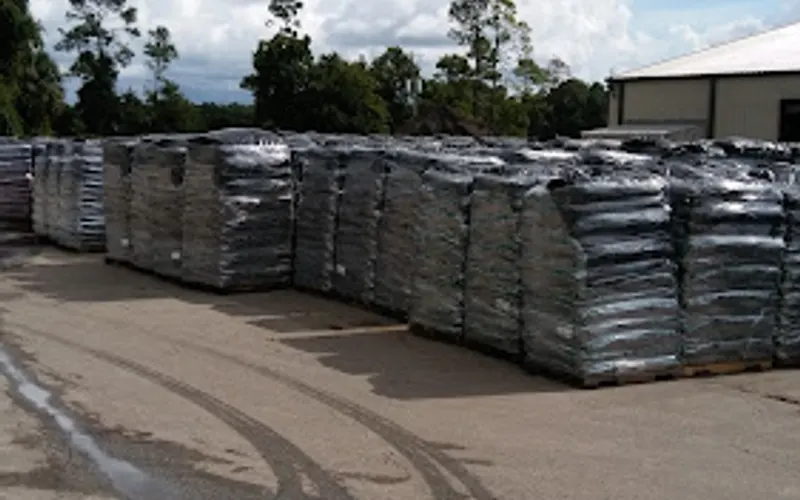 Oldcastle Lawn & Garden — Building materials supplier