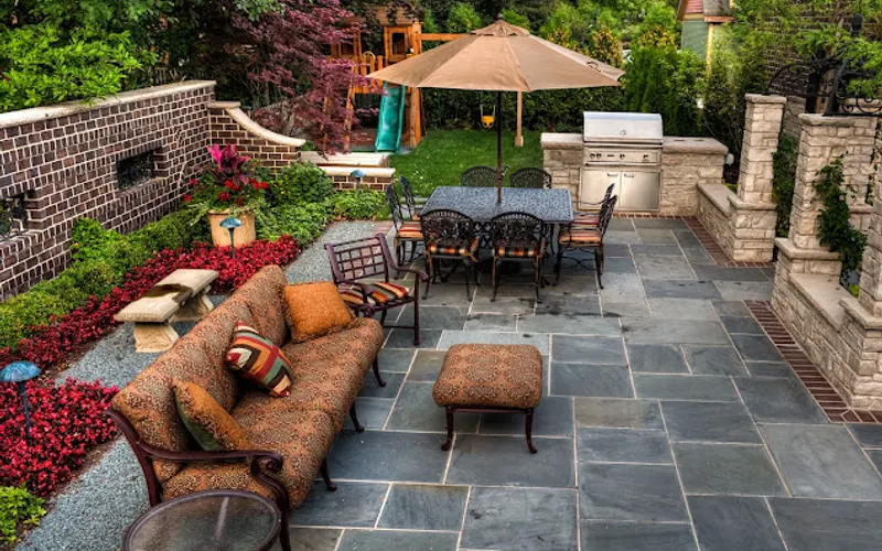 Berlin Stone & Mulch — Topsoil supplier