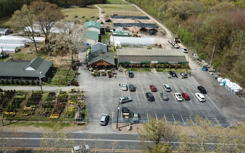 Scituate Nursery Farm & Greenhouses — Garden center