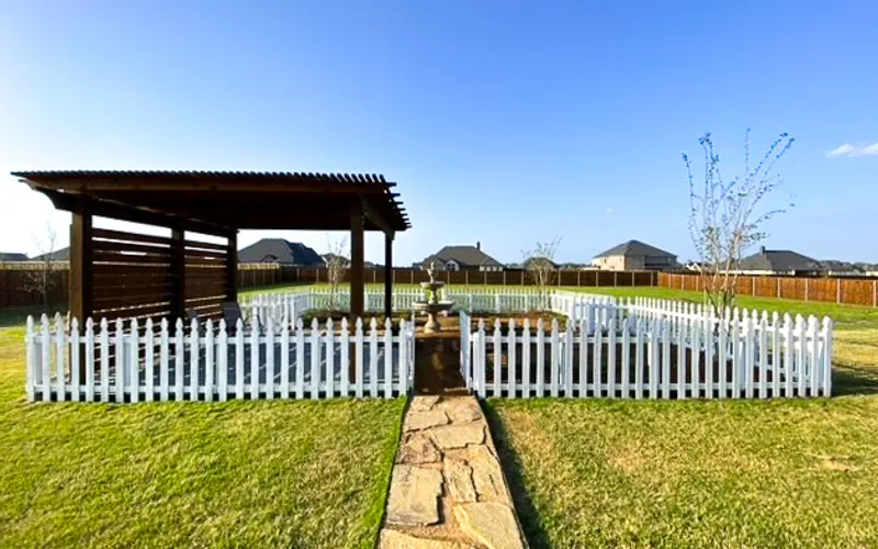 Silverado Lawn & Landscaping — Landscaper