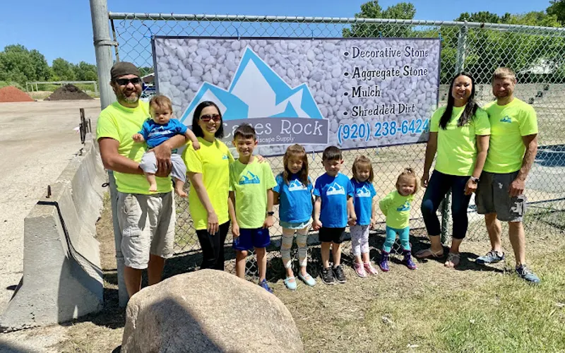DT Caves Rock, LLC — Stone supplier