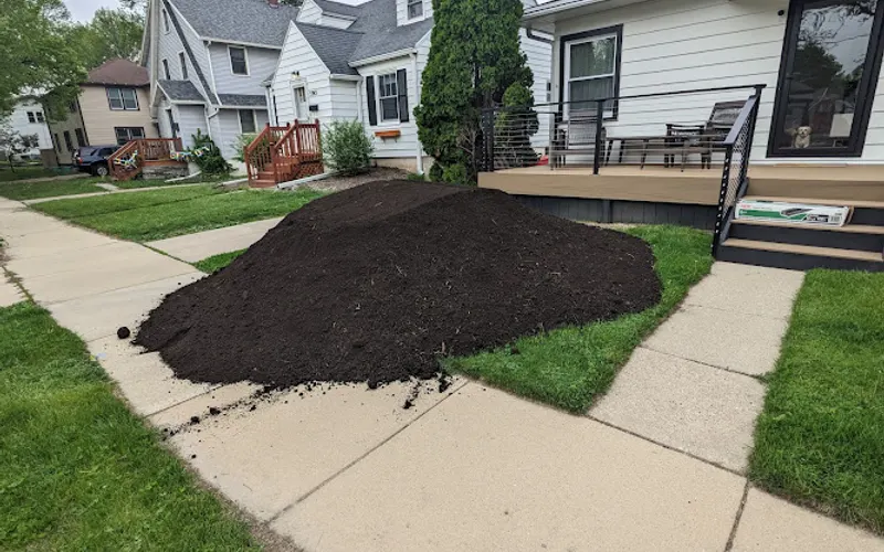 Madison Top Soil — Topsoil supplier