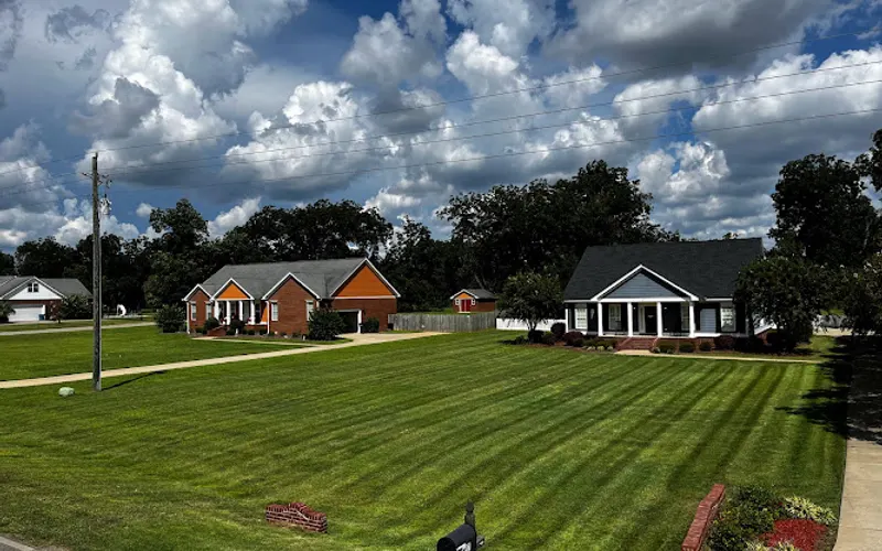 Clean Cut Landscape Management, LLC — Landscaper