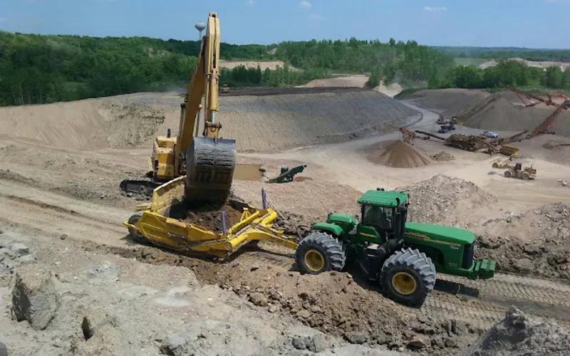 Prior Lake Aggregates Inc — Sand & gravel supplier