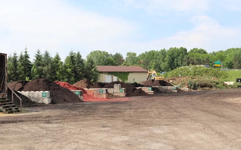 Earth 'n Wood / Kurtz Bros. - Landscape Supply Center — Mulch supplier