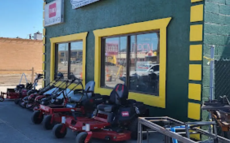 Howard's Outdoor Power Equipment — Lawn mower store