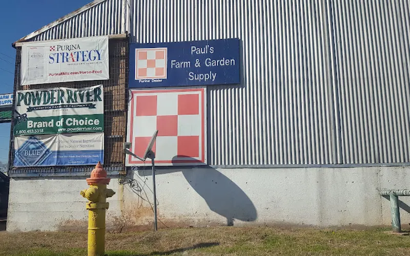 Paul's Farm & Garden Supply — Animal feed store