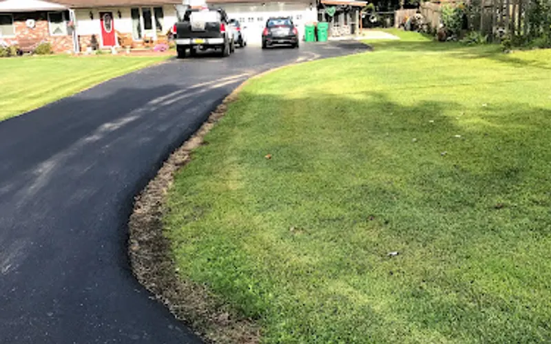 Lehan’s Lawn and Landscaping Inc. — Landscaping supply store
