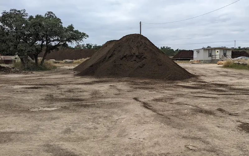 Geosource Inc. — Topsoil supplier
