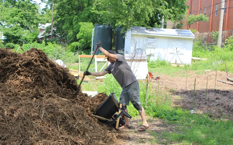Missouri Organic Recycling — Recycling center