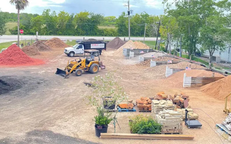 TOP MULCH LLC — Mulch supplier