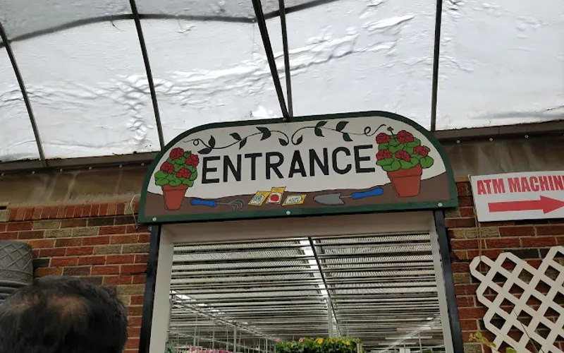 Gasko's Family Farm and Greenhouses — Garden center