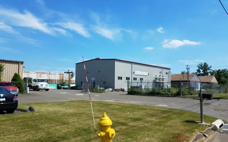 CMI Equipment & Landscape Supply — Construction equipment supplier