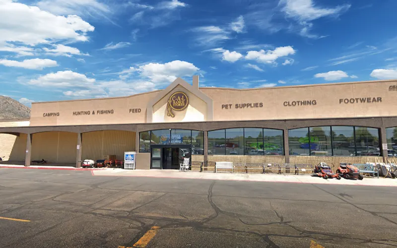 C-A-L Ranch Stores — Farm shop