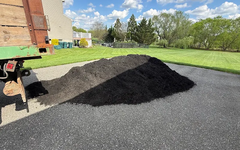SOUTH JERSEY FIREWOOD & GARDEN SUPPLY “Little Nicky’s” — Topsoil supplier