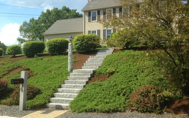 D&D Mulch and Landscape — Mulch supplier