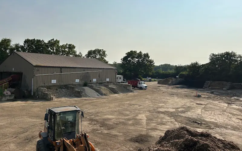 The Mulch Man & Greenline Products — Mulch supplier