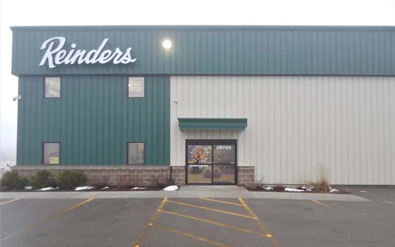 Reinders, Inc. — Landscaping supply store